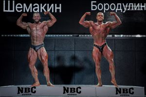 CLASSIC PHYSIQUE